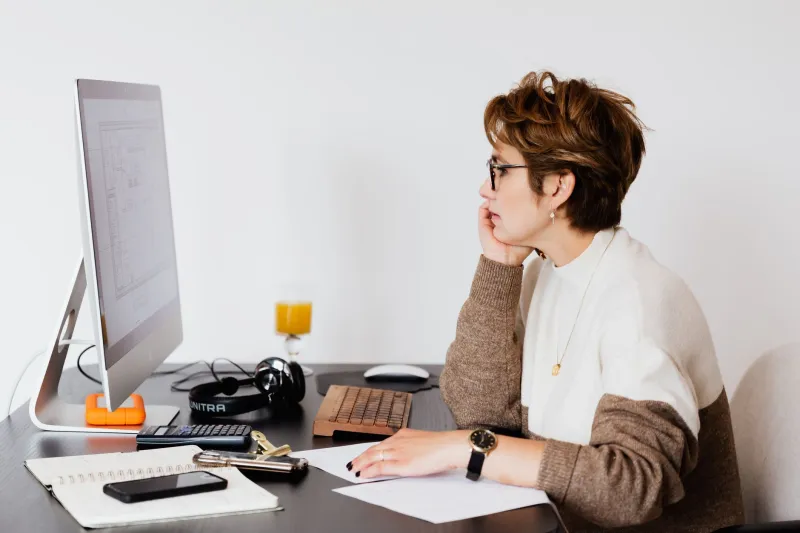 Less Room to Move, More Room to Think: The Surprising Power of Working With Less